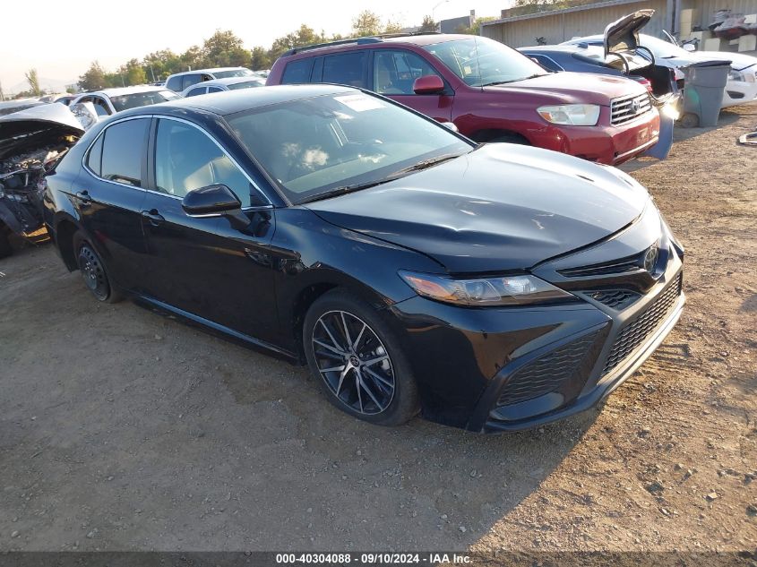 4T1G11AK9RU851152 2024 TOYOTA CAMRY - Image 1