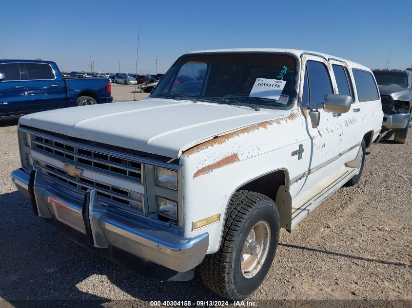 1988 Chevrolet Suburban V10 VIN: 1GNEV16K6JF195890 Lot: 40304158