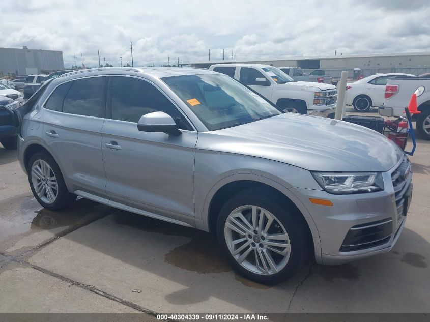 2018 Audi Q5 2.0T Premium/2.0T Tech Premium VIN: WA1BNAFY3J2211481 Lot: 40304339