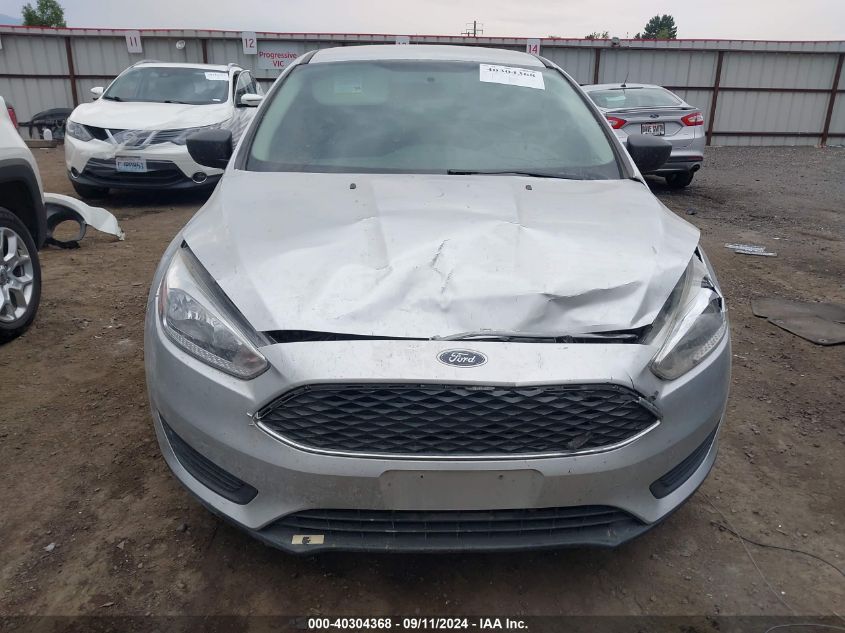 2018 Ford Focus S VIN: 1FADP3E28JL297467 Lot: 40304368