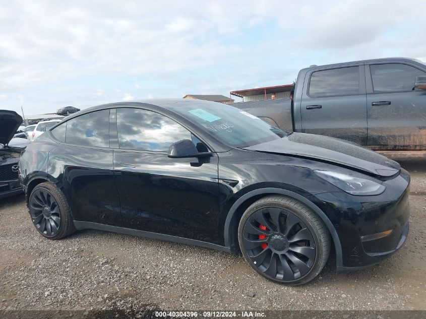 2022 Tesla Model Y VIN: 7SAYGDEF5NF364140 Lot: 40304396