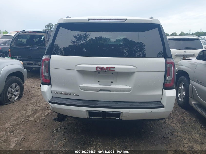 2015 GMC YUKON XL 1500 SLT - 1GKS1HKC2FR116627