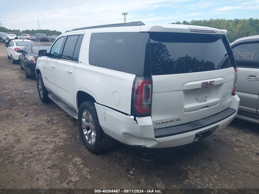 2015 GMC YUKON XL 1500 SLT - 1GKS1HKC2FR116627