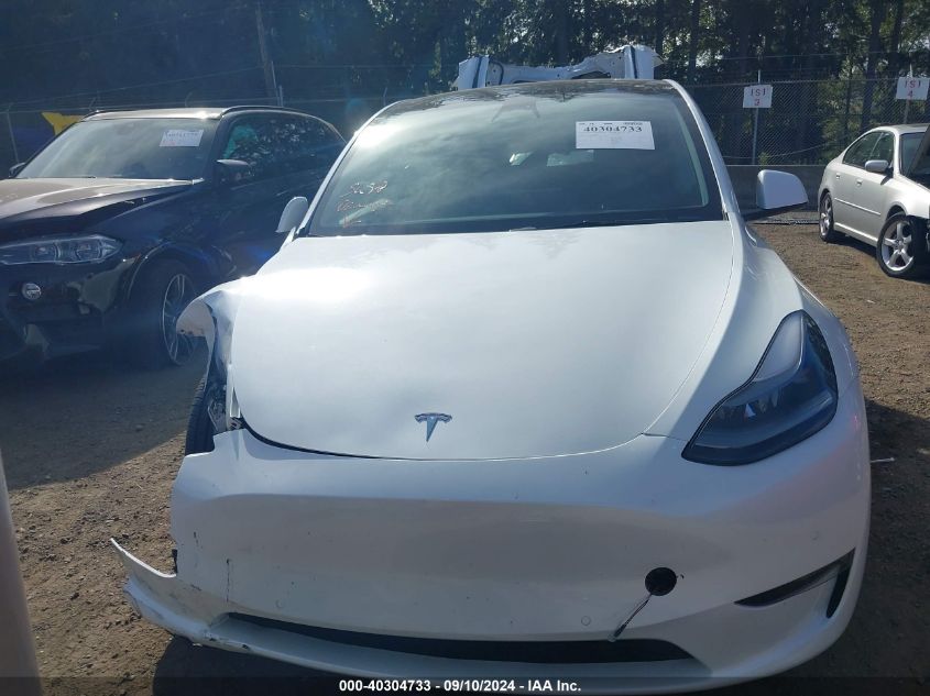 2022 Tesla Model Y Performance Dual Motor All-Wheel Drive VIN: 7SAYGDEF8NF552926 Lot: 40304733