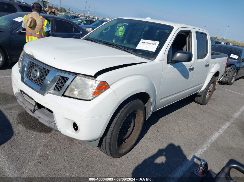 1N6AD0ER3FN717453 2015 NISSAN NAVARA - Image 2