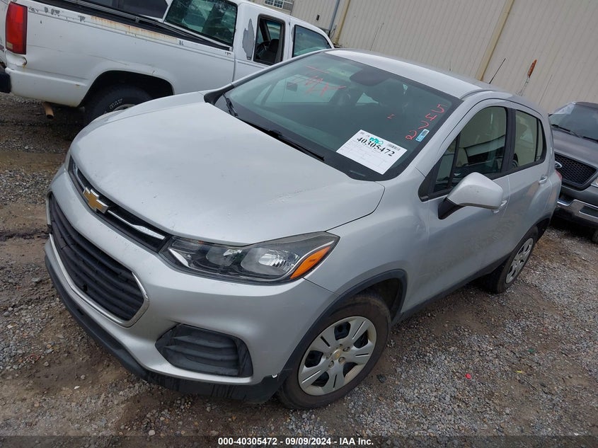 VIN KL7CJKSB2HB061688 2017 CHEVROLET TRAX LS