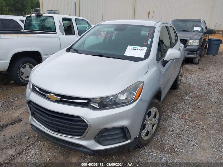 VIN KL7CJKSB2HB061688 2017 CHEVROLET TRAX LS
