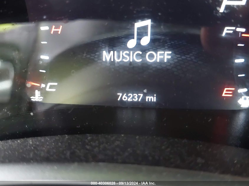 VIN 2C3CDXJG8JH337894 2018 DODGE CHARGER GT AWD