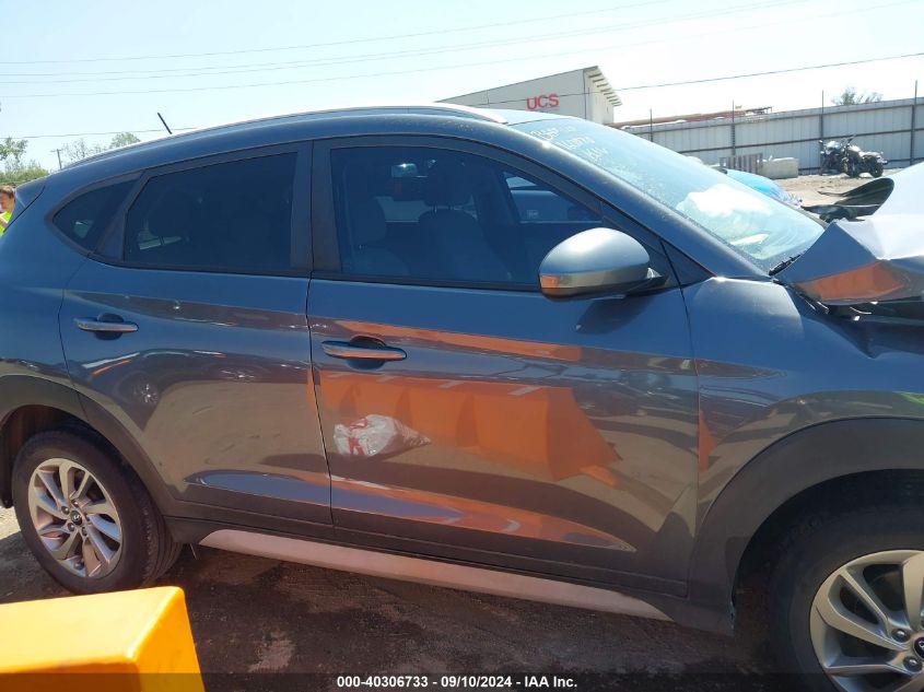 KM8J33A45HU499313 2017 Hyundai Tucson Se