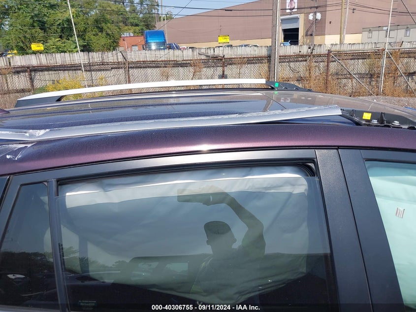 2018 TOYOTA RAV4 XLE - 2T3RFREV0JW704226