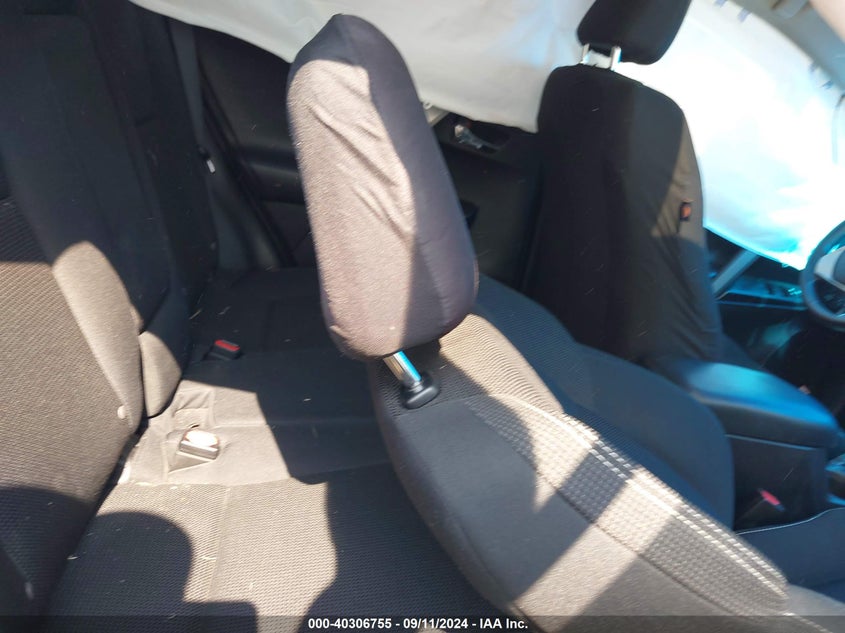 2018 TOYOTA RAV4 XLE - 2T3RFREV0JW704226