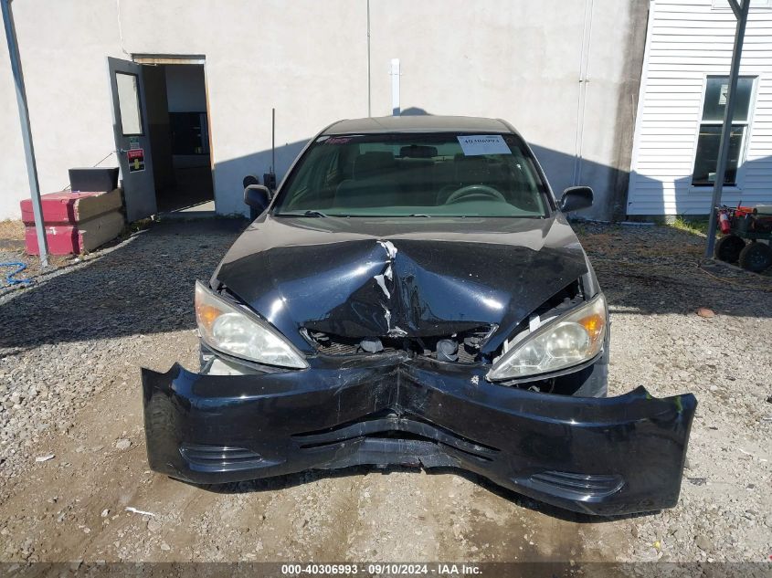 2004 Toyota Camry Le VIN: 4T1BE32K44U371117 Lot: 40306993