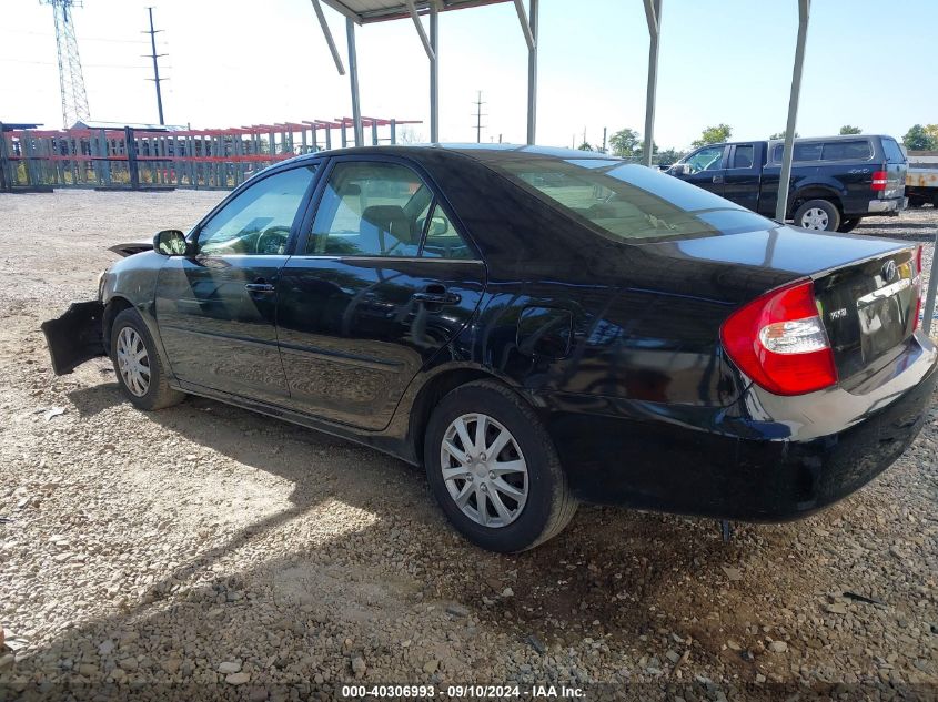 4T1BE32K44U371117 2004 Toyota Camry Le