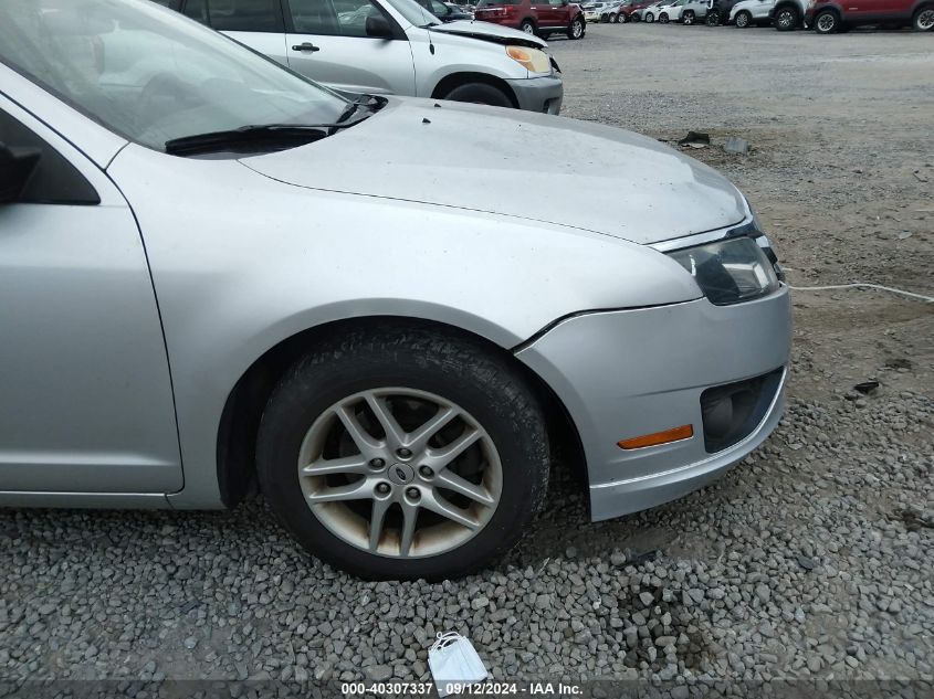 2012 Ford Fusion S VIN: 3FAHP0GA9CR119026 Lot: 40307337