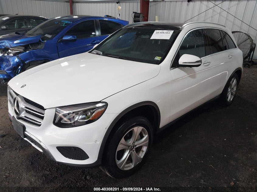 VIN WDC0G4JBXJV058909 2018 MERCEDES-BENZ GLC 300