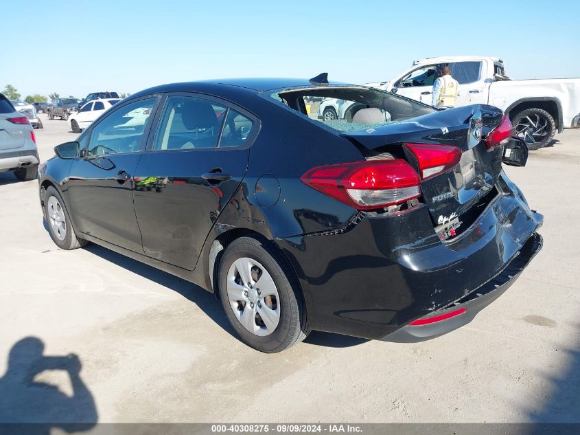 2017 Kia Forte Lx VIN: 3KPFK4A70HE116213 Lot: 40308275