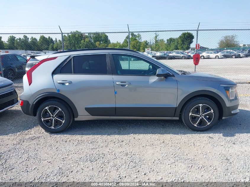 2024 Kia Niro Lx VIN: KNDCP3LEXR5195512 Lot: 40308432