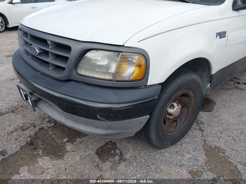 2003 Ford F-150 Xl/Xlt VIN: 1FTRF17223NA21622 Lot: 40308469