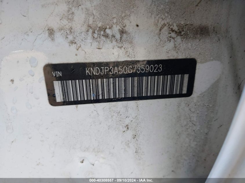 KNDJP3A50G7359023 2016 Kia Soul +