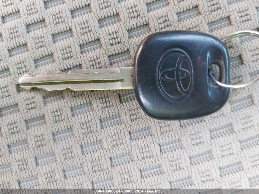 2010 Toyota Tundra Grade 5.7L V8 VIN: 5TFRY5F12AX086921 Lot: 40308624