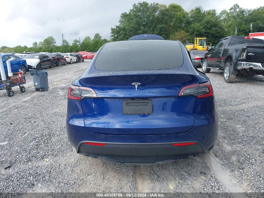 2024 Tesla Model Y VIN: 7SAYGDED6RF091083 Lot: 40308788