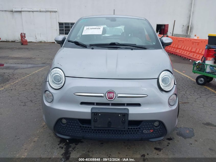 2017 Fiat 500E Battery Electric VIN: 3C3CFFGEXHT611639 Lot: 40308848