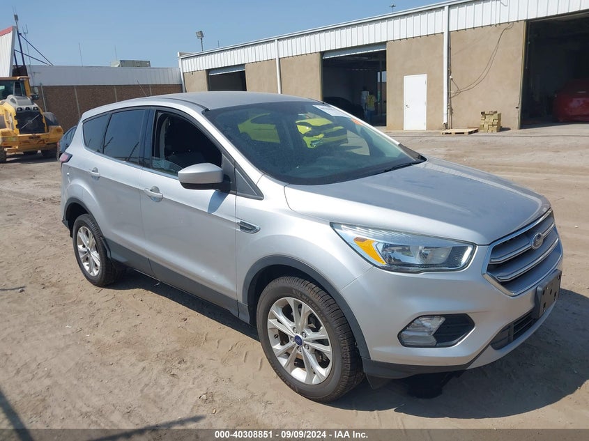 1FMCU0GD7HUE09106 2017 FORD ESCAPE