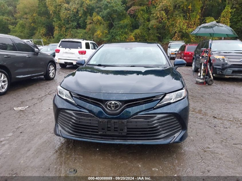 4T1B11HK1KU787968 2019 Toyota Camry Le