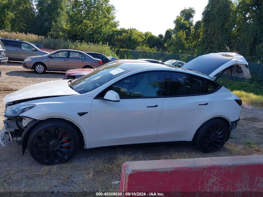 2022 Tesla Model Y Performance Dual Motor All-Wheel Drive VIN: 7SAYGDEF4NF378255 Lot: 40309030