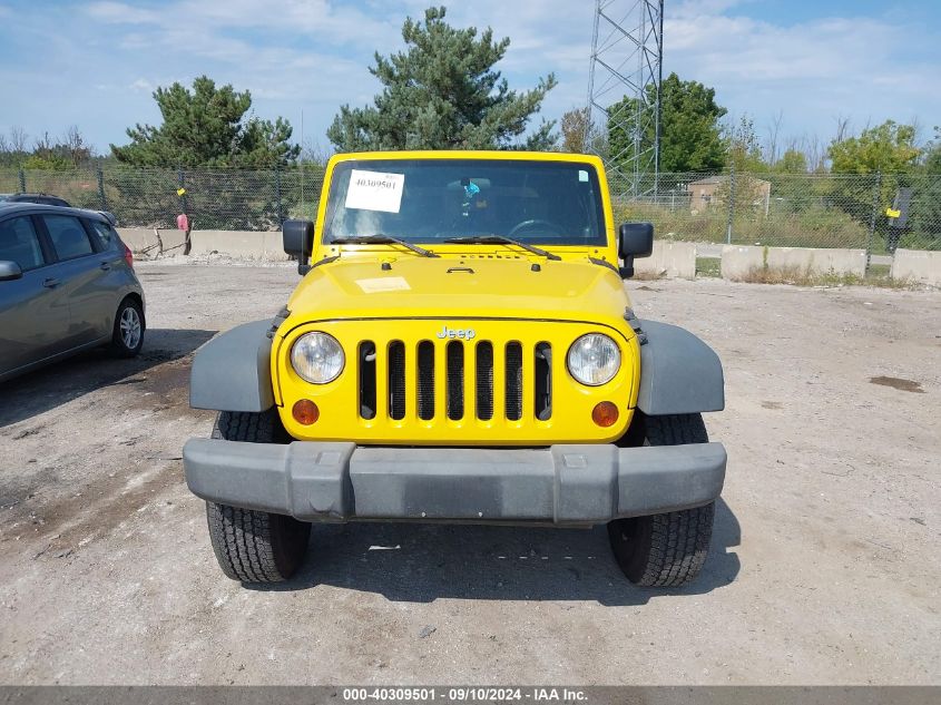 2009 Jeep Wrangler X VIN: 1J4FA24169L716106 Lot: 40309501