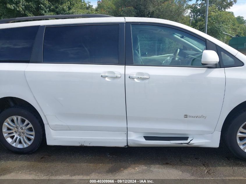 5TDYK3DC8DS314940 2013 Toyota Sienna Xle V6 8 Passenger