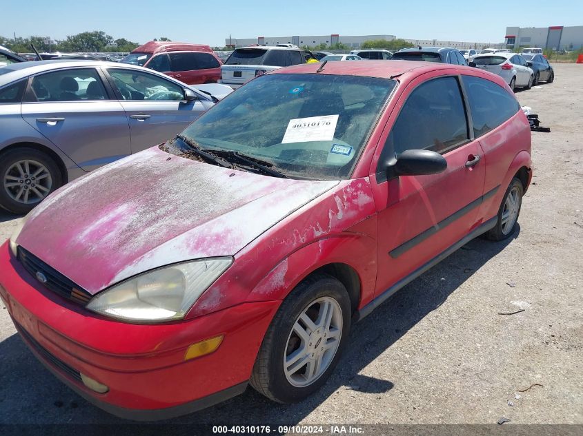 2000 Ford Focus Zx3 VIN: 3FAFP3137YR133081 Lot: 40310176