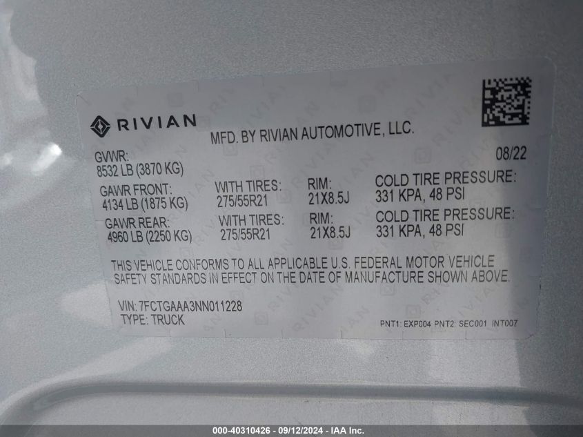 7FCTGAAA3NN011228 2022 Rivian R1T Adventure