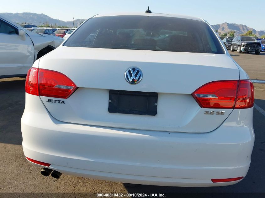 3VWDP7AJXDM437615 2013 Volkswagen Jetta Se