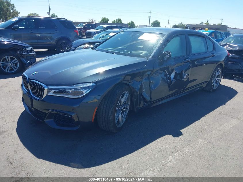 WBA7F2C52JG423796 2018 BMW 7 SERIES - Image 2