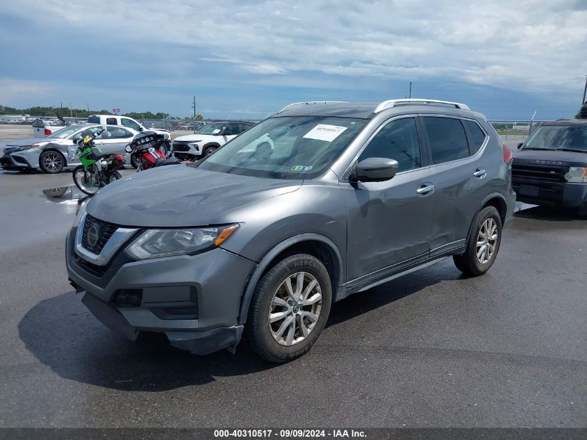 KNMAT2MV1JP579375 2018 NISSAN ROGUE - Image 2