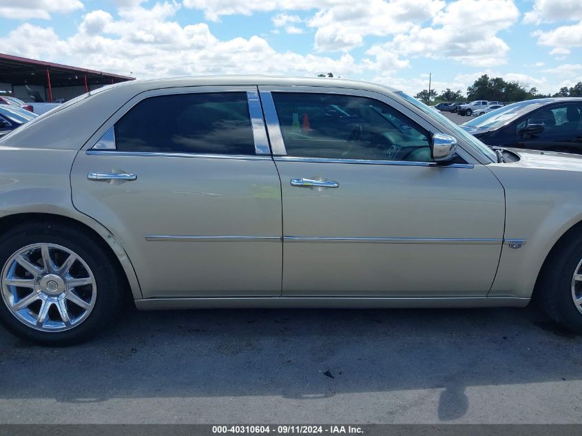 2006 Chrysler 300C VIN: 2C3KA63H86H498225 Lot: 40310604