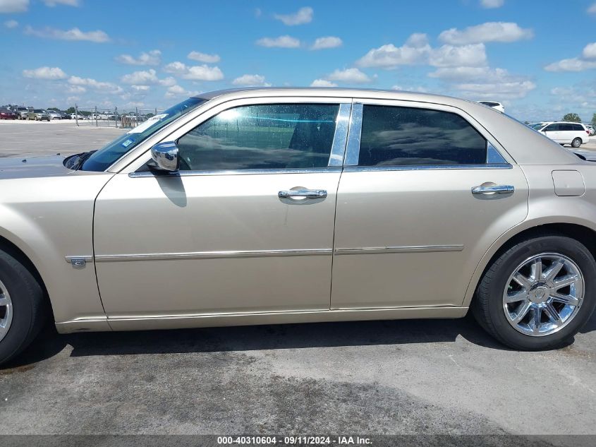 2006 Chrysler 300C VIN: 2C3KA63H86H498225 Lot: 40310604