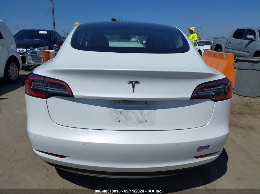 2018 Tesla Model 3 Long Range/Mid Range VIN: 5YJ3E1EA8JF062383 Lot: 40310815