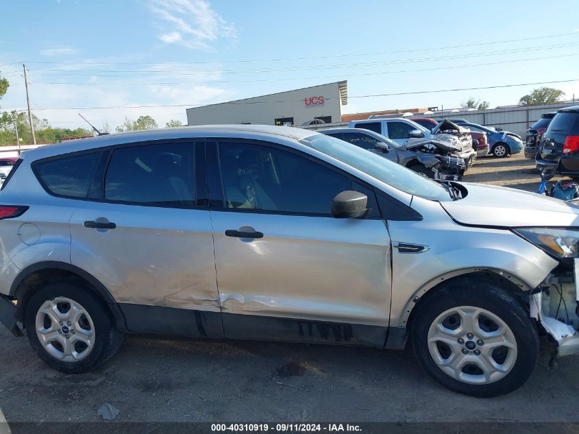 1FMCU0F75KUC52825 2019 Ford Escape S