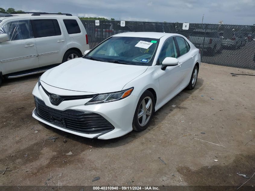 4T1B11HK2KU735152 2019 TOYOTA CAMRY - Image 2