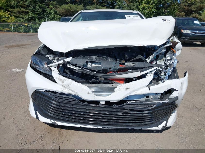 2019 Toyota Camry Le VIN: 4T1B11HK1KU680418 Lot: 40311097