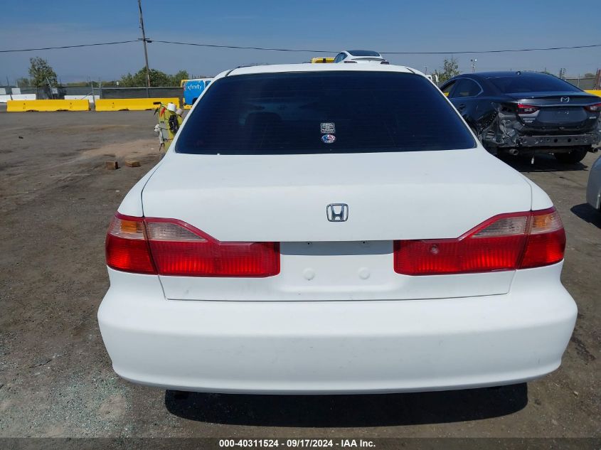 2000 Honda Accord 3.0 Ex VIN: 1HGCG1651YA073337 Lot: 40311524