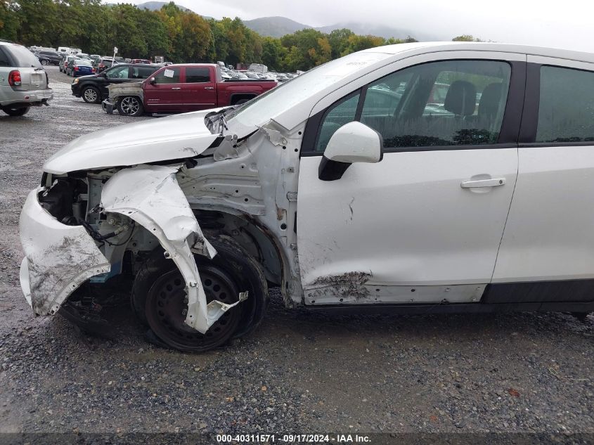 2018 Chevrolet Trax Ls VIN: 3GNCJKSB9JL229941 Lot: 40311571