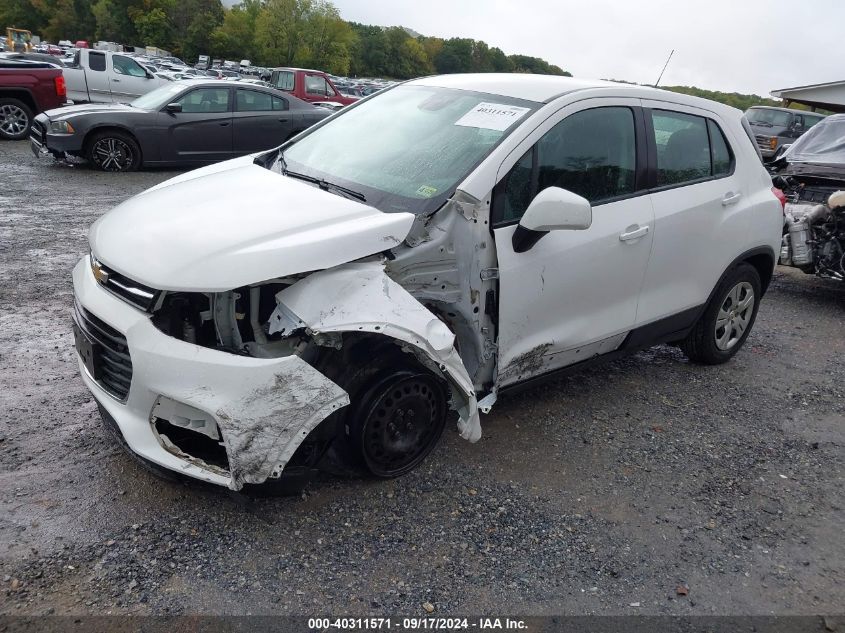 3GNCJKSB9JL229941 2018 CHEVROLET TRAX - Image 2