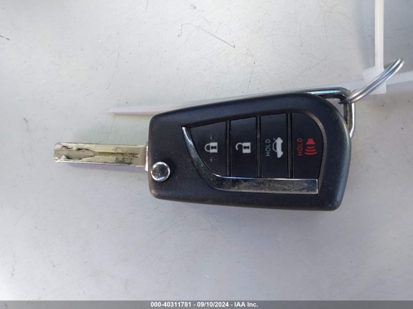 2021 TOYOTA CAMRY LE - 4T1C11AKXMU589343