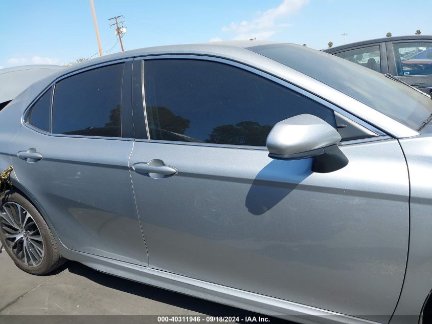 4T1B11HK0KU766058 2019 Toyota Camry Se