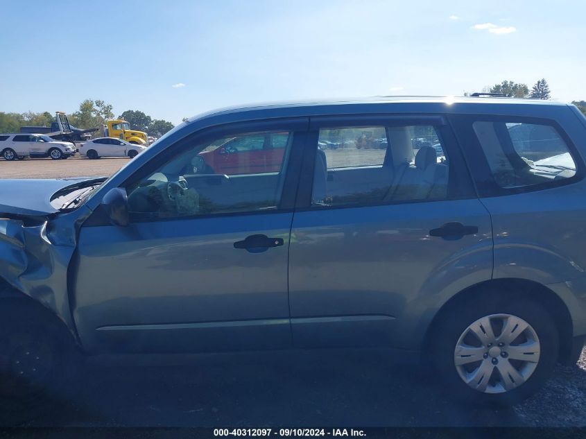 2010 Subaru Forester 2.5X VIN: JF2SH6AC1AH736849 Lot: 40312097