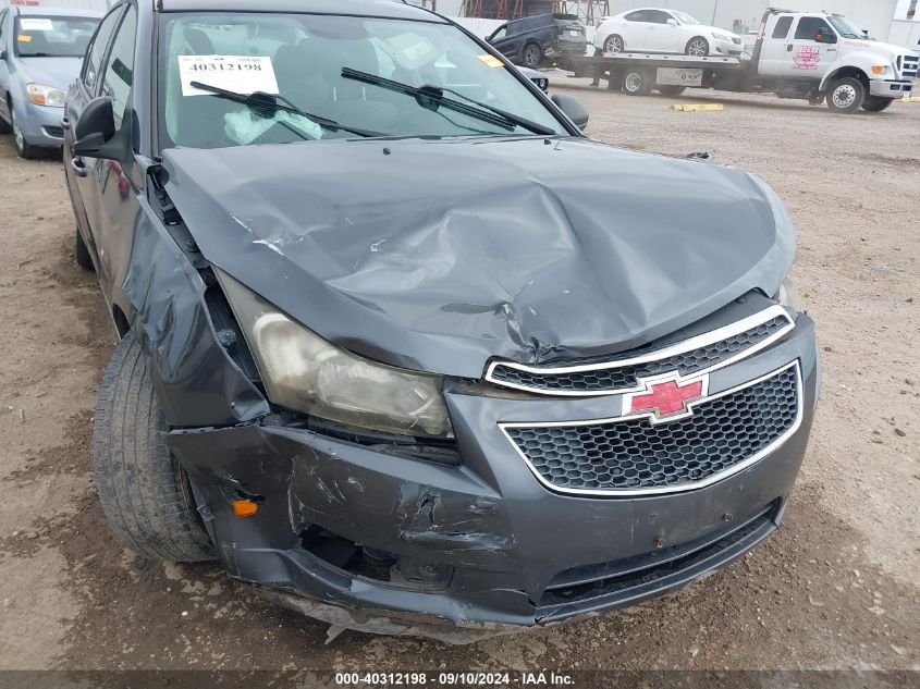 2013 Chevrolet Cruze Ls Auto VIN: 1G1PA5SH1D7158834 Lot: 40312198