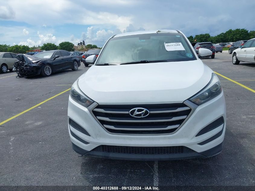 KM8J23A42JU708242 2018 Hyundai Tucson Se